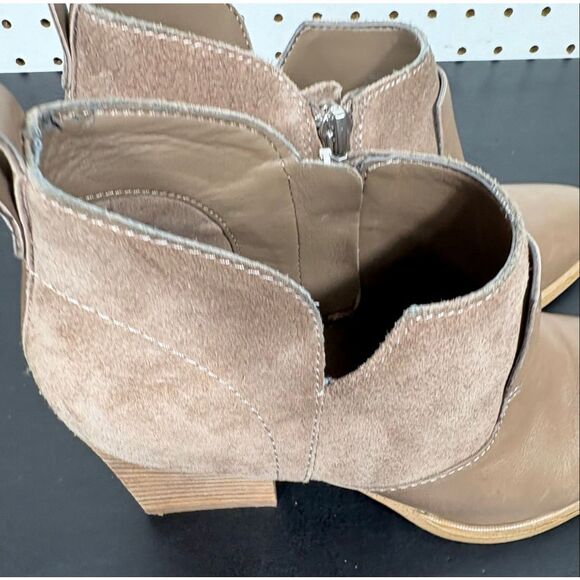 Marc Fisher leather & suede bootie size 6.5 - Picture 4 of 14